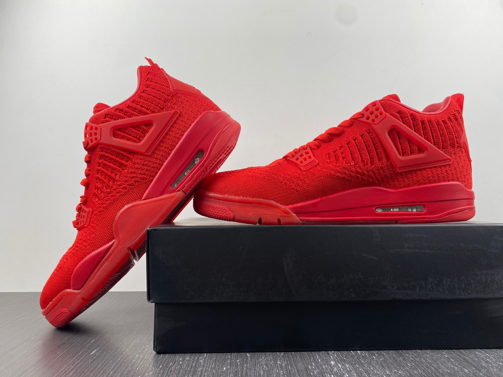Jordan 4 Retro Flyknit Red - AQ3559-600
