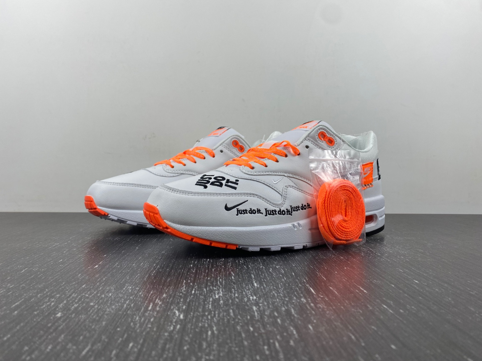 Nike Air Max 1 Just Do It 2018 - AO1021-100