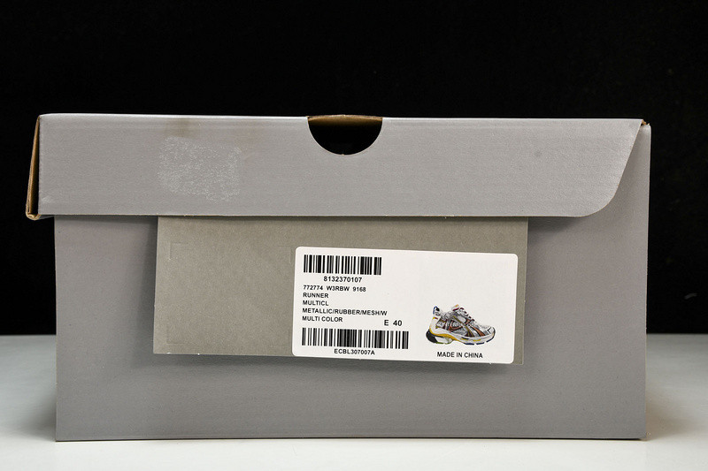 Ba*len*cia*ga runner 772774-w3rbw-9168 (it’s not the same as the previous one!)