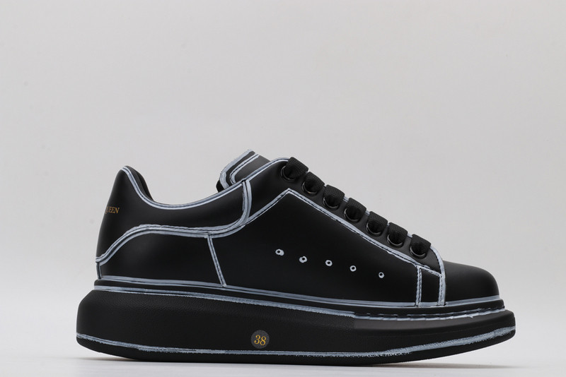 ALEXANDER MCQUEEN SNEAKER