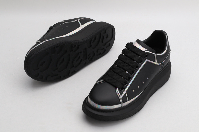 ALEXANDER MCQUEEN SNEAKER