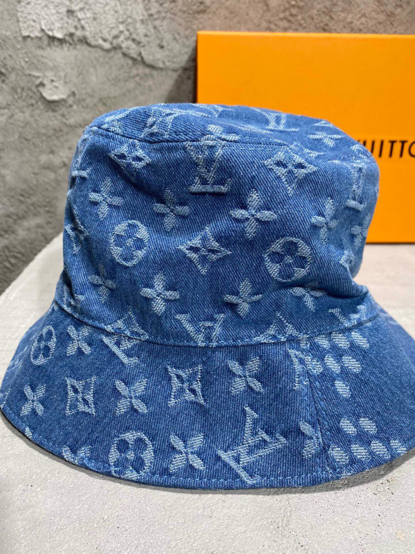 Louis Vuitton Cap