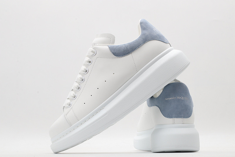 ALEXANDER MCQUEEN SNEAKER