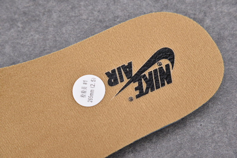 AIR JORDAN 1 RETRO HIGH ROOKIE OF THE YEAR 555088-700