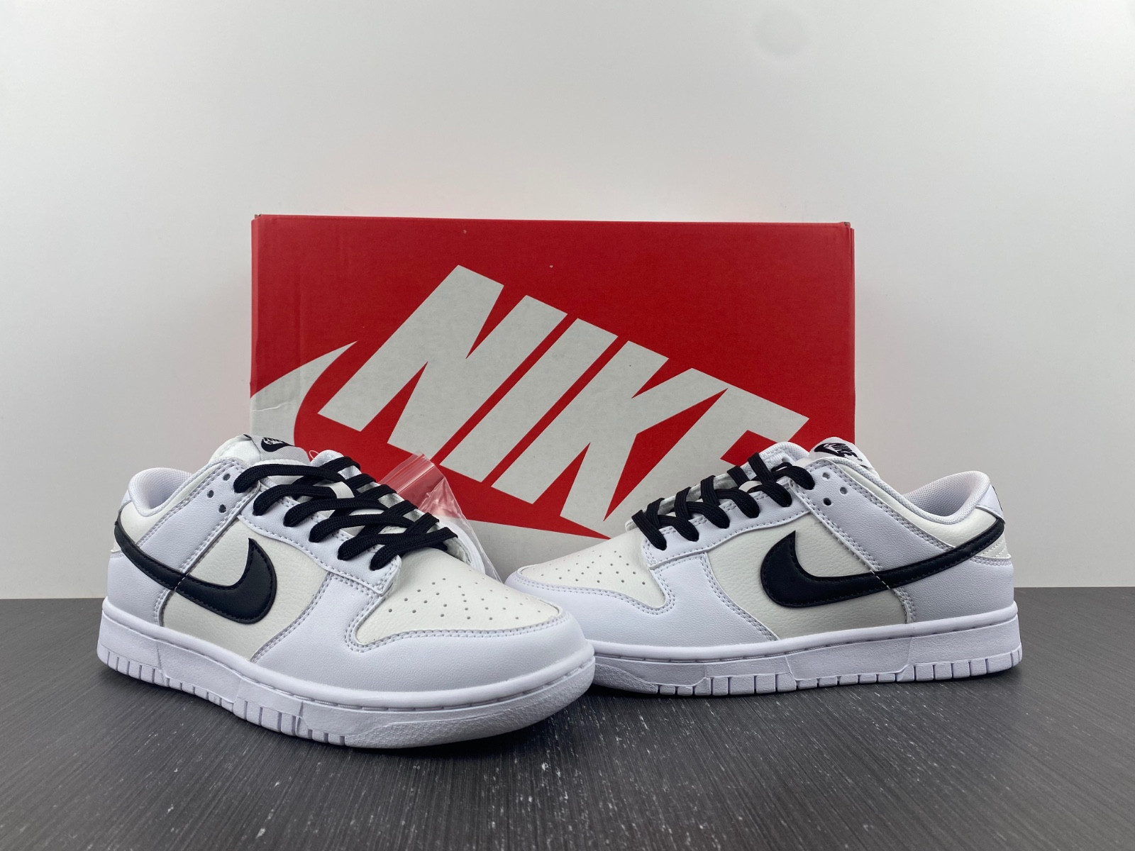 Nike Dunk Low Reverse Panda DJ6188-101