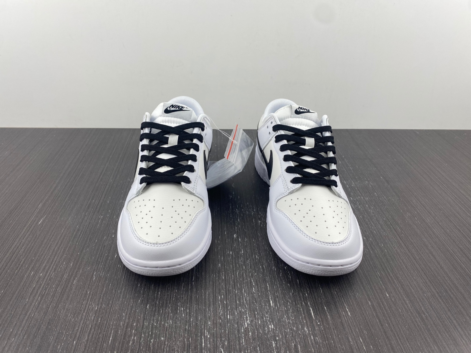 Nike Dunk Low Reverse Panda DJ6188-101