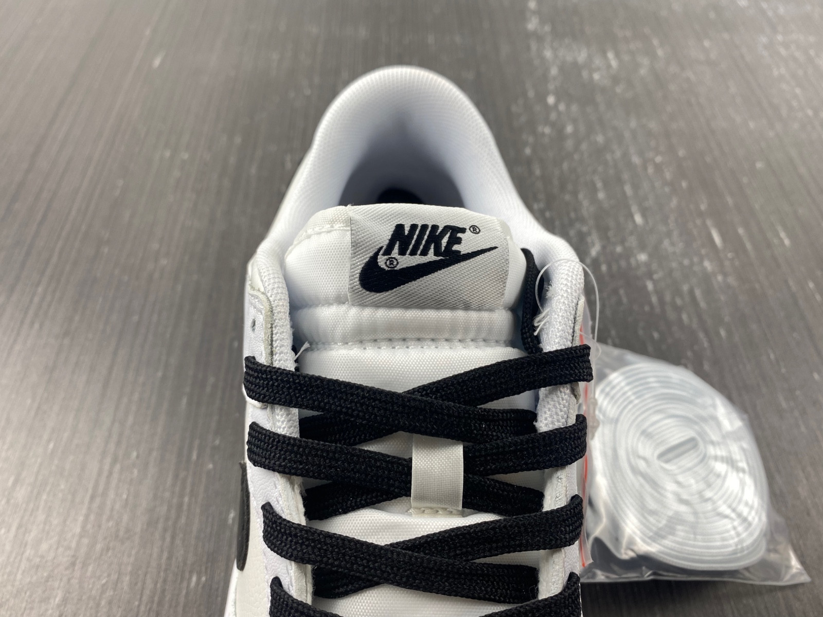 Nike Dunk Low Reverse Panda DJ6188-101