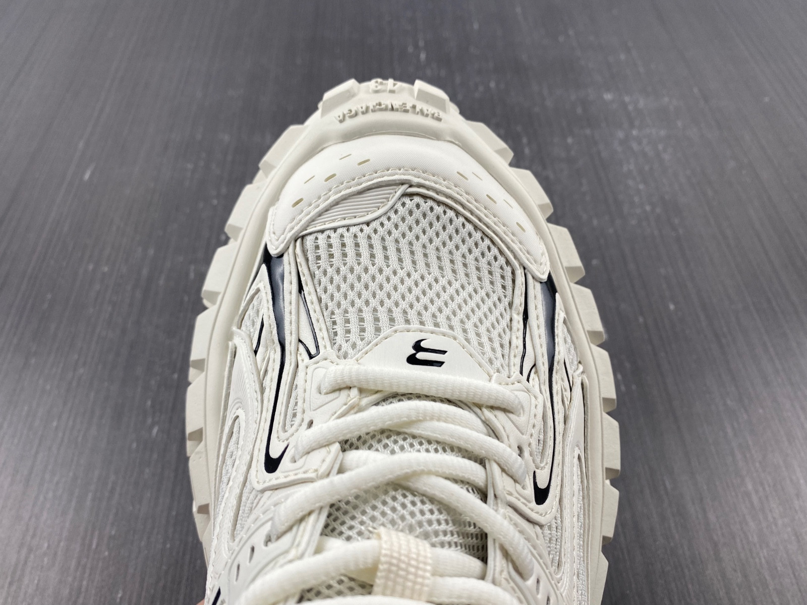 Ba*len*cia*ga bouncer chunky-sole sneakers