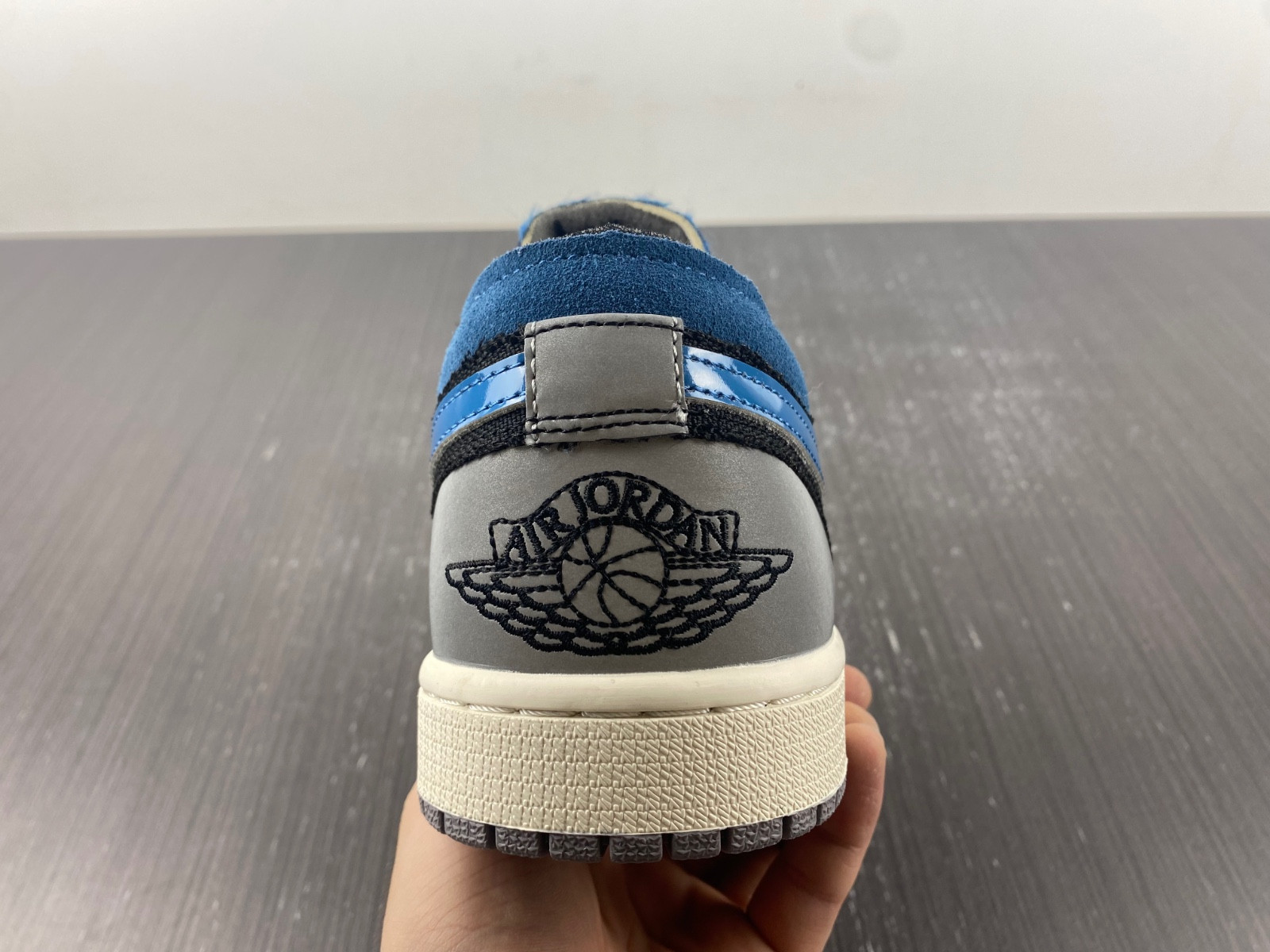 Air Jordan 1 Low SE Craft "Obsidian" DR8867-400