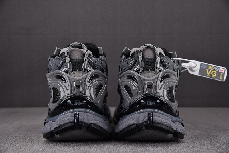 Ba*len*cia*ga runner 67402 w3rbr 1515