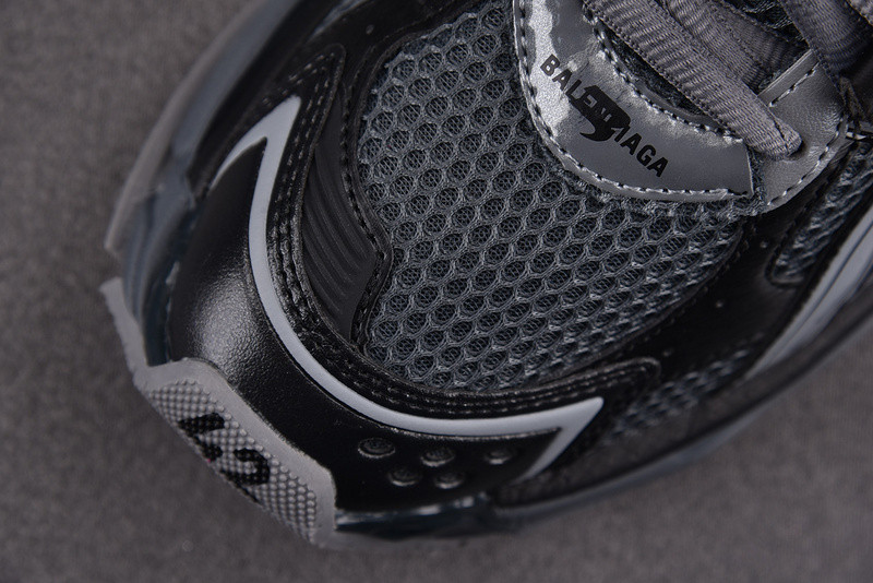 Ba*len*cia*ga runner 67402 w3rbr 1515