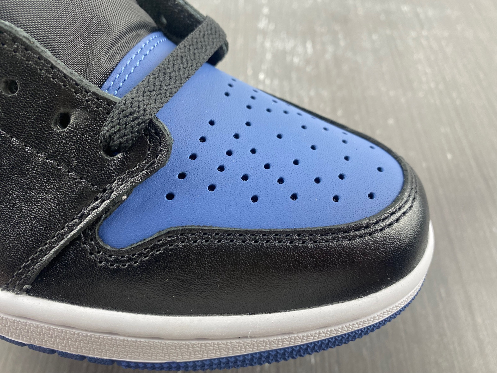 Jordan 1 Retro Low OG Mystic Navy CZ0790-041