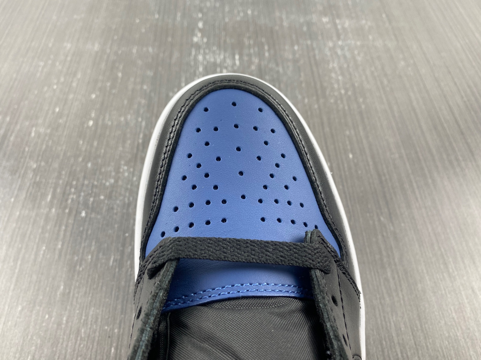 Jordan 1 Retro Low OG Mystic Navy CZ0790-041
