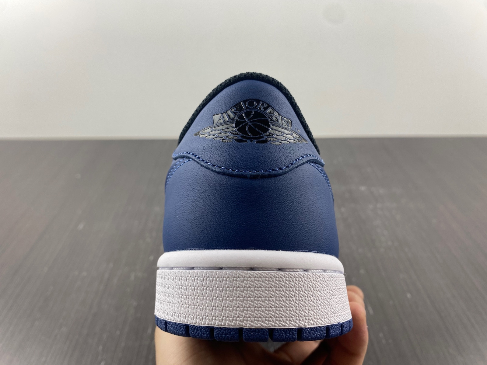 Jordan 1 Retro Low OG Mystic Navy CZ0790-041