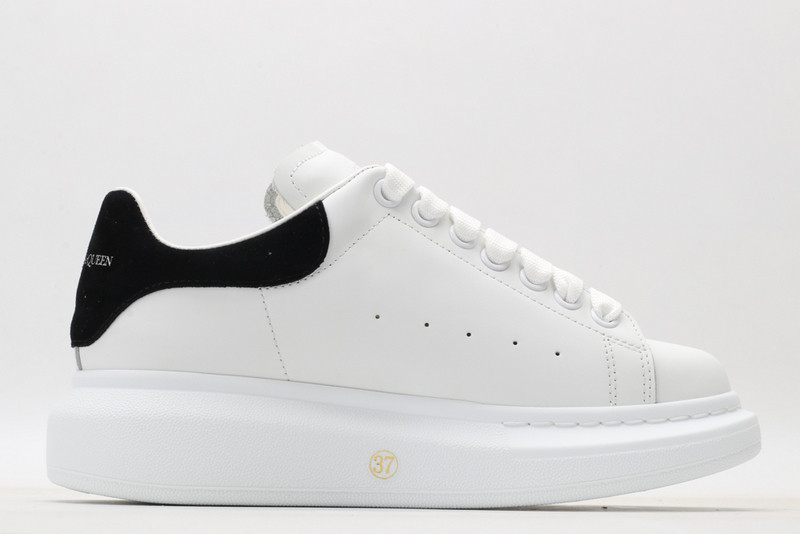 ALEXANDER MCQUEEN SNEAKER