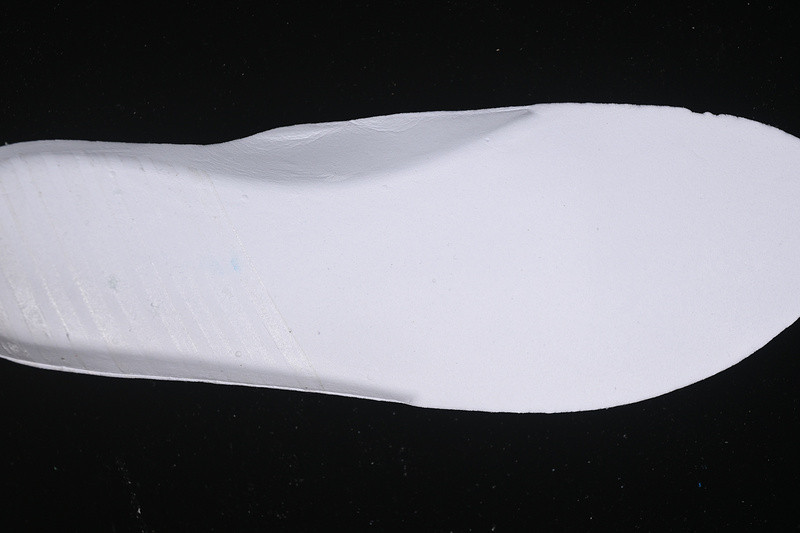 Air Jordan 11 Low "Igloo" AH7860-103