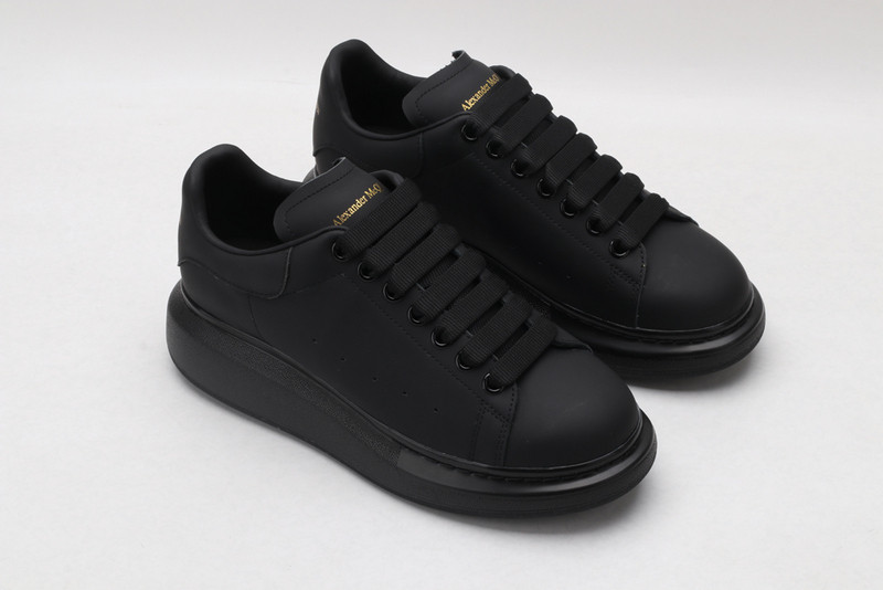 ALEXANDER MCQUEEN SNEAKER
