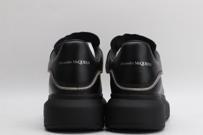 ALEXANDER MCQUEEN SNEAKER