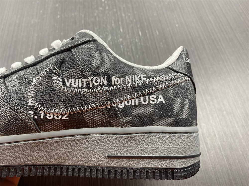 NIKE AIR FORCE 1 LOW BY VIRGIL ABLOH