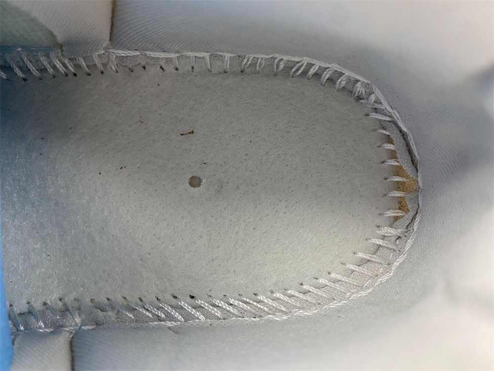 Jordan 1 Low Inside Out White Phantom DN1635-100