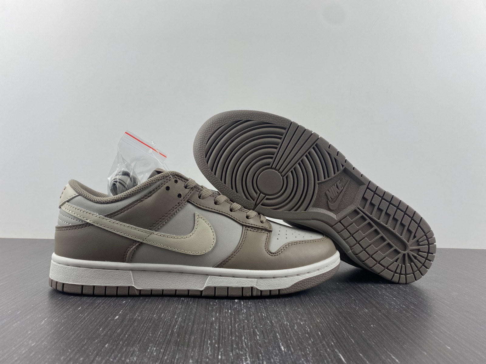 Nike Dunk Low Light Grey FD0792-001