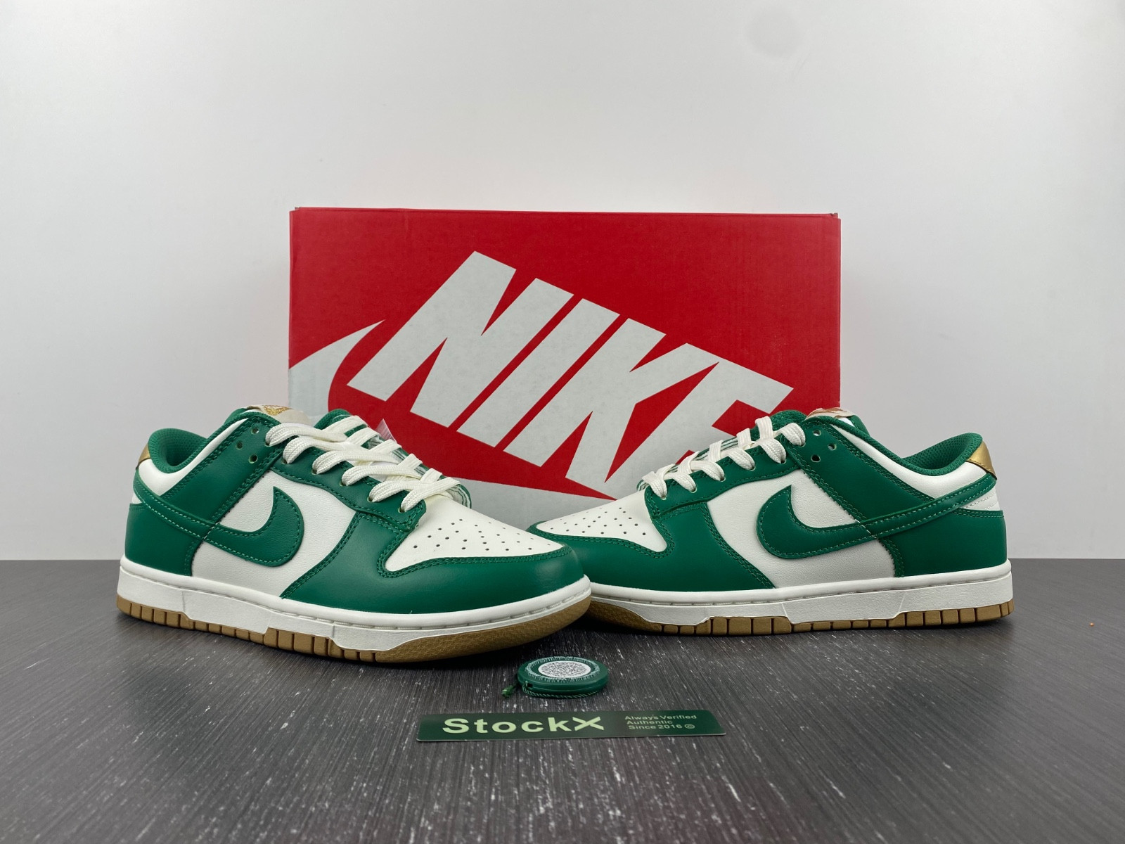 Nike Dunk Low Green White Metallic Gold FB7173-131