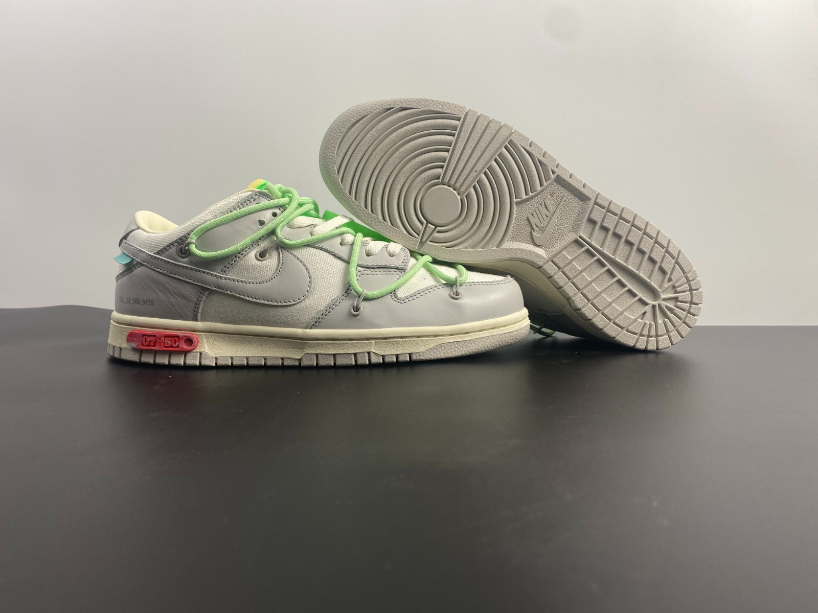 OW X DUNK LOW “07 OF 50” DM1602-108
