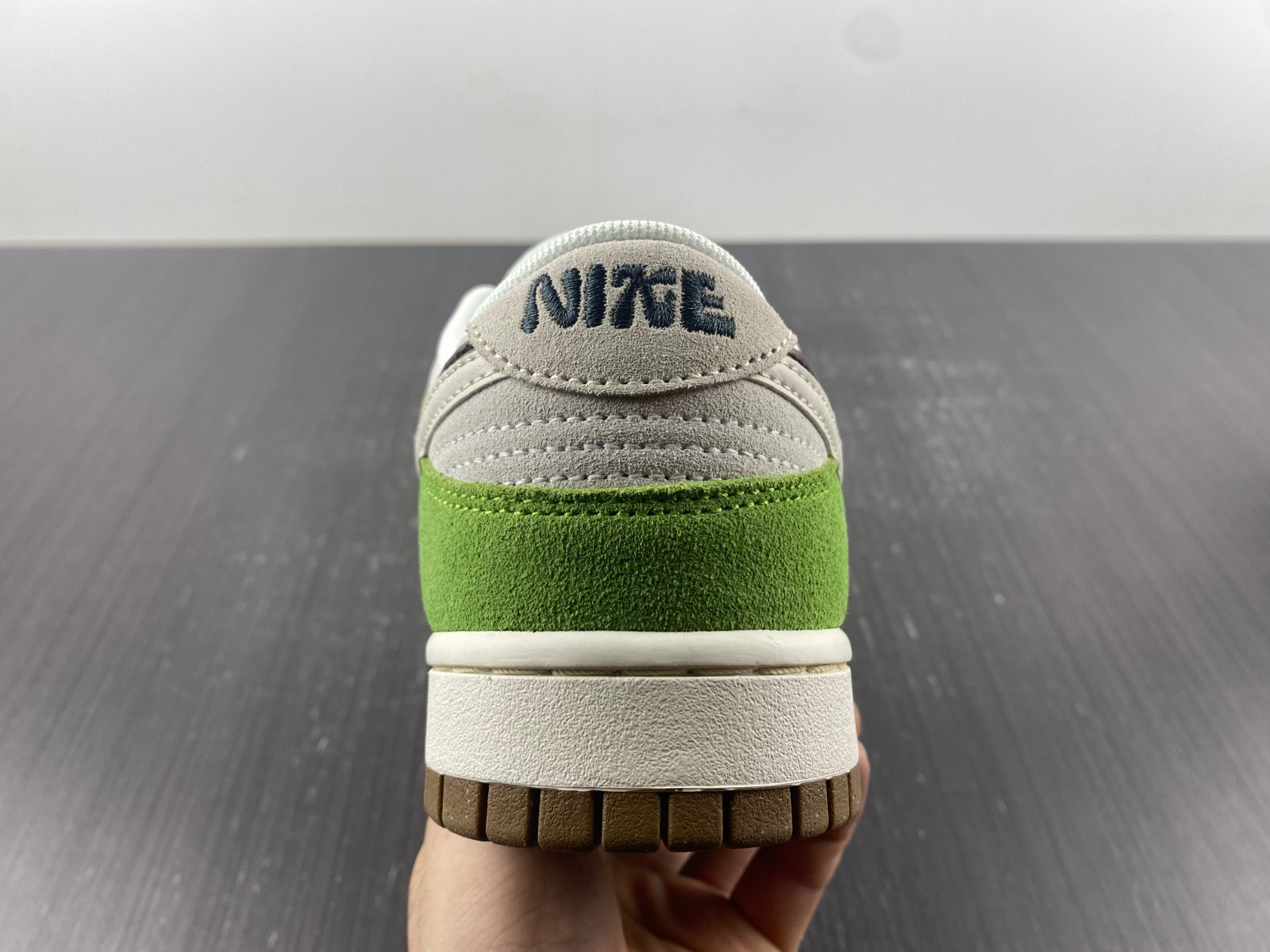 Nike Dunk Low SE "85" | DO9457-100