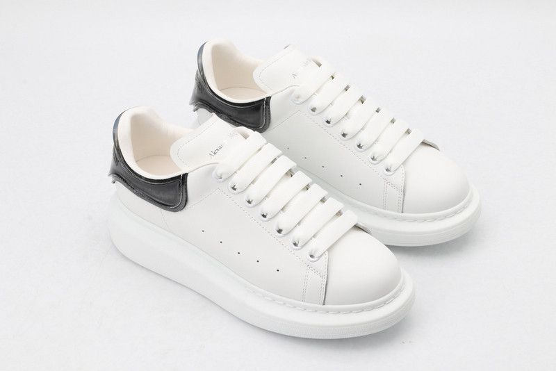 ALEXANDER MCQUEEN SNEAKER