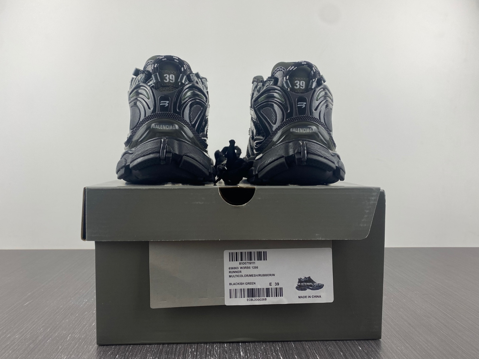 Ba*len*cia*ga runner 656063 w3rb6 1266 (dark green)