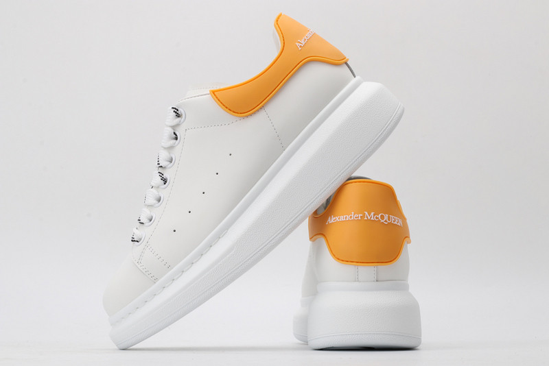 ALEXANDER MCQUEEN SNEAKER