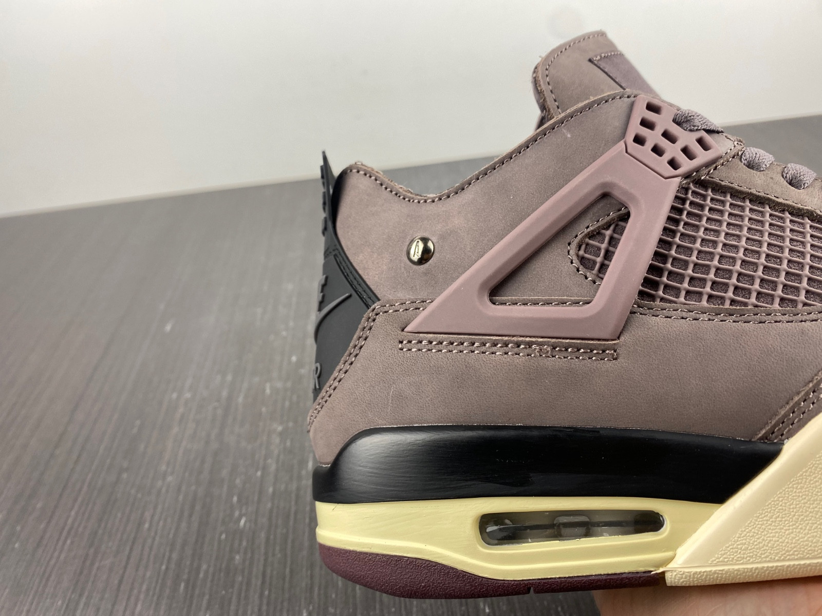 Jordan 4 Retro A Ma Maniére Violet Ore DV6773-220