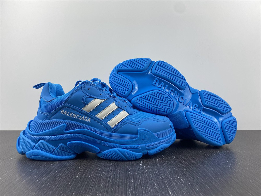 Ba*len*cia*ga triple s 71020 w2rb6 0203