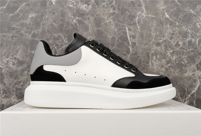 ALEXANDER MCQUEEN SNEAKER
