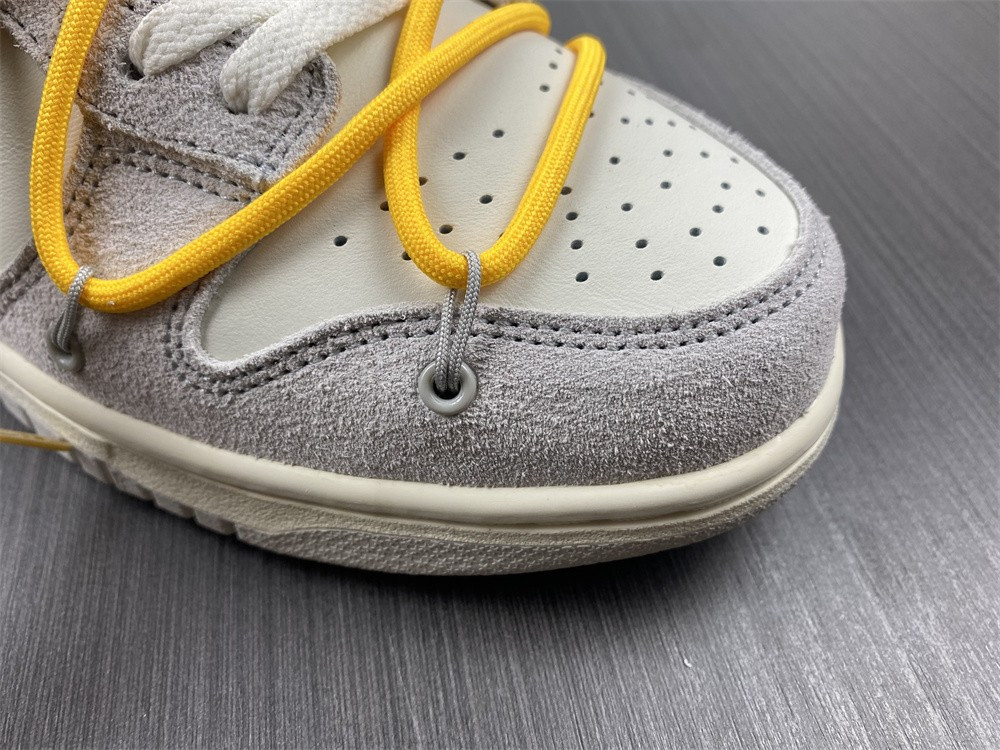 NIKE DUNK LOW OW LOT 39 OF 50 DJ0950-109