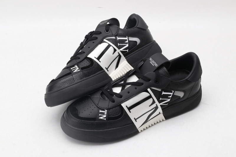 V*LENTINO SNEAKER