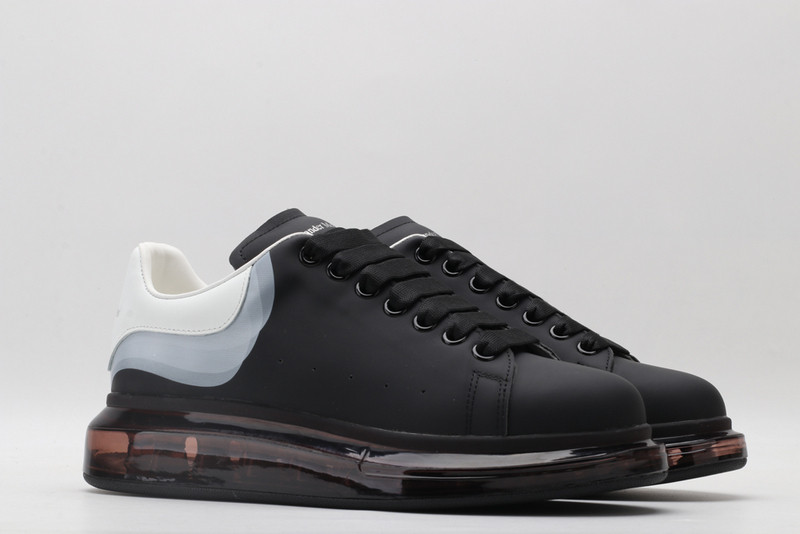ALEXANDER MCQUEEN SNEAKER