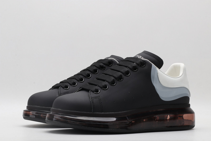 ALEXANDER MCQUEEN SNEAKER