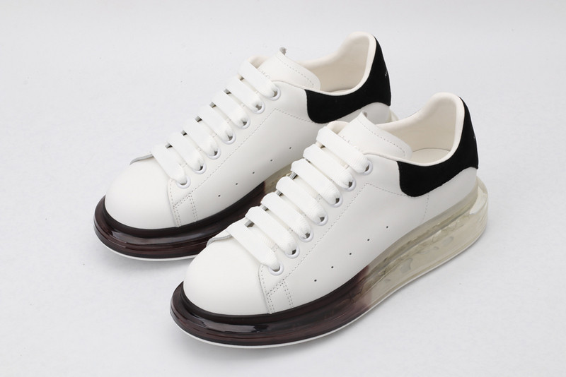 ALEXANDER MCQUEEN SNEAKER
