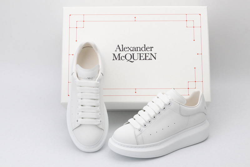 ALEXANDER MCQUEEN SNEAKER