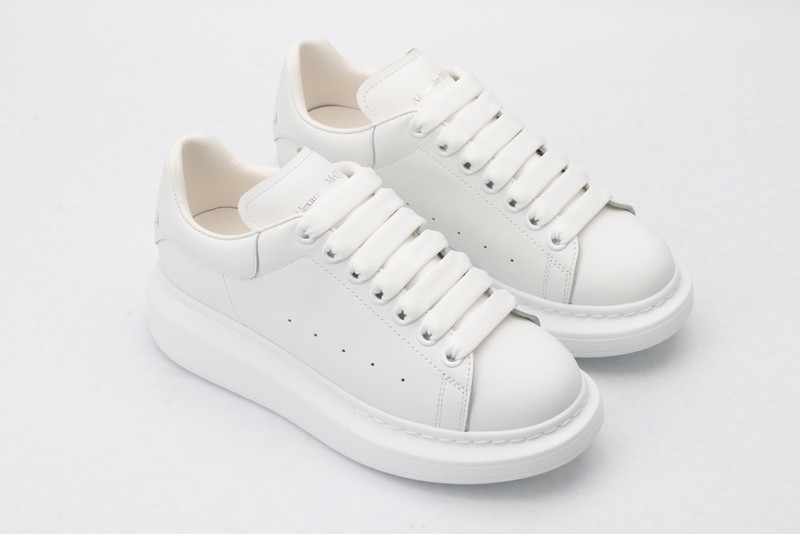 ALEXANDER MCQUEEN SNEAKER