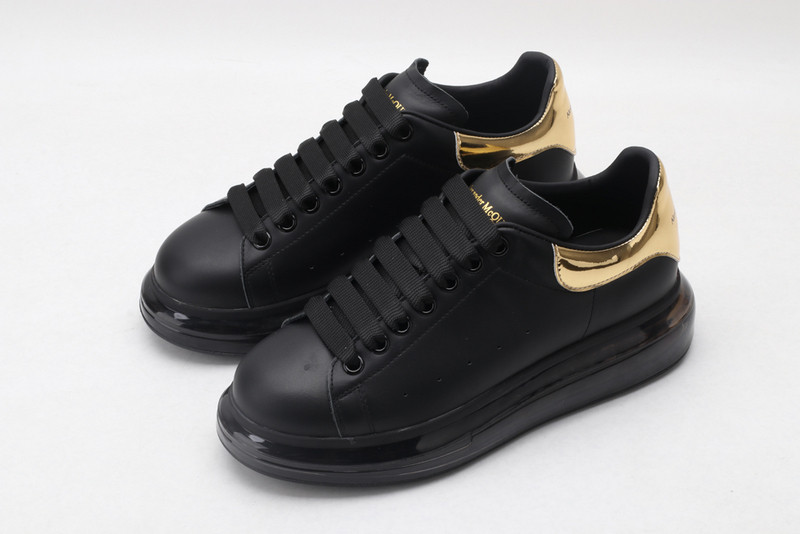 ALEXANDER MCQUEEN SNEAKER