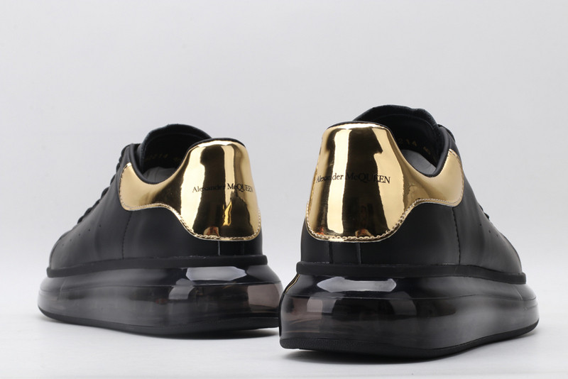 ALEXANDER MCQUEEN SNEAKER