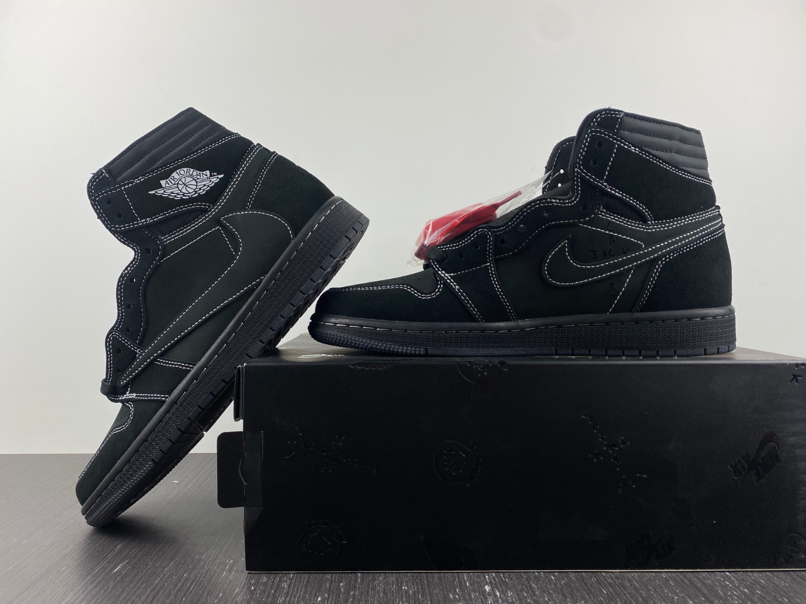 Jordan 1 Retro High OG SP Travis Scott Black Phantom DM7866-001