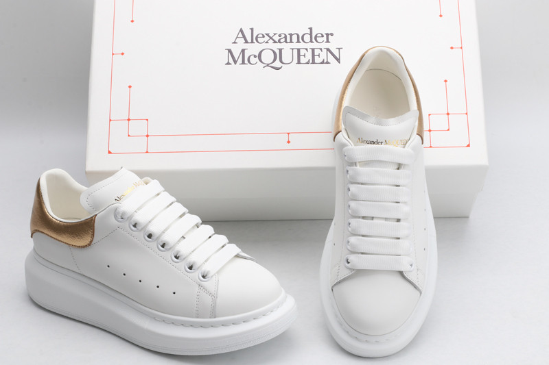 ALEXANDER MCQUEEN SNEAKER