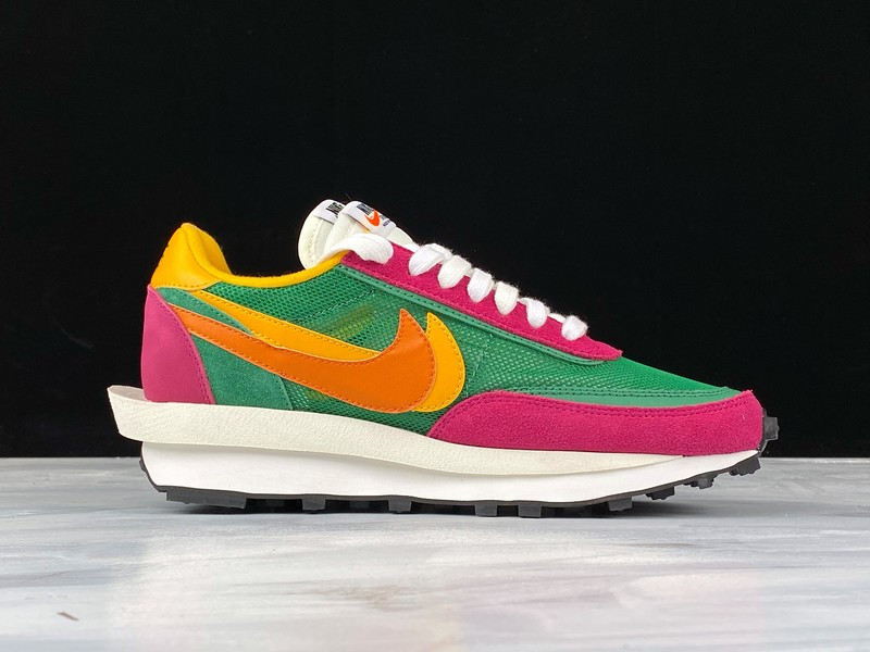 NIKE LD WAFFLE X SACAI PINE GREEN BV0073-301