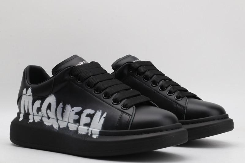 ALEXANDER MCQUEEN SNEAKER