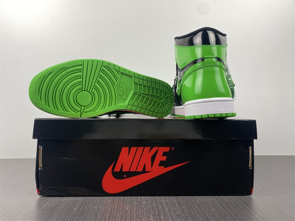 AIR JORDAN 1 HIGH OG GREEN 555088-030