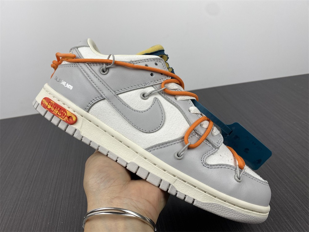 NIKE DUNK LOW OW LOT 44 OF 50 DM1602-104
