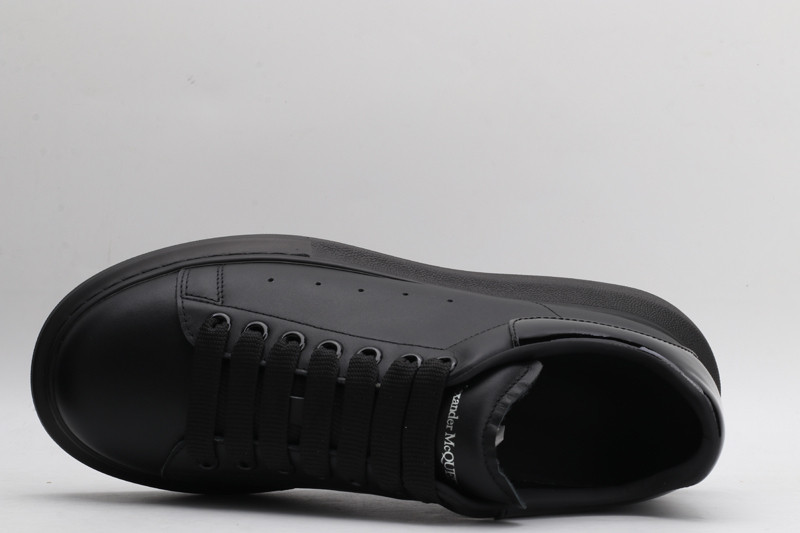 ALEXANDER MCQUEEN SNEAKER